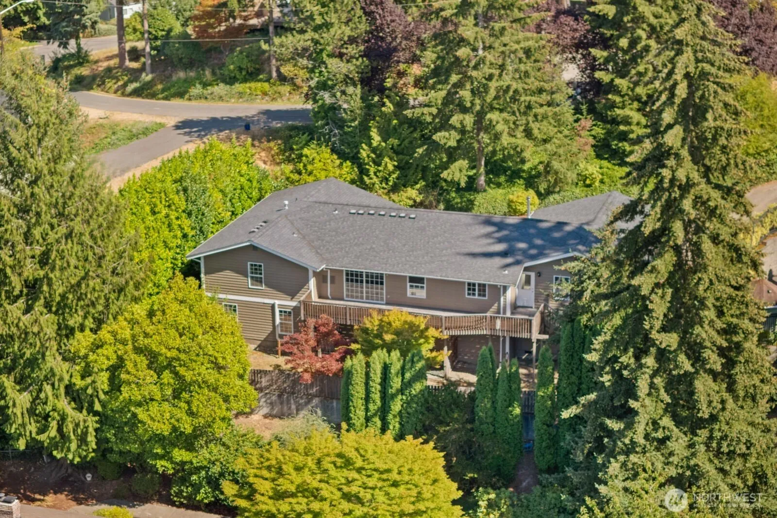Property photo for 1316 Valley View Drive, Puyallup