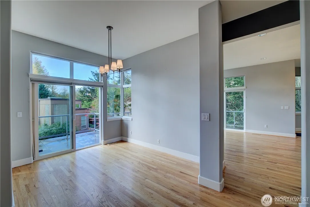 Property photo for 9425 110th Place Ne, Kirkland photo 5