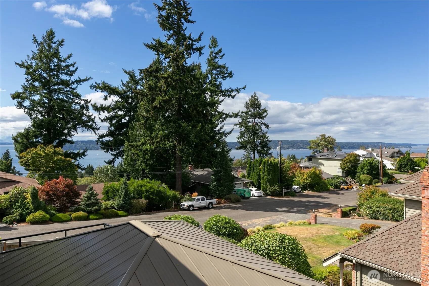 Property photo for 5927 Chennault Beach Drive, Mukilteo photo 4
