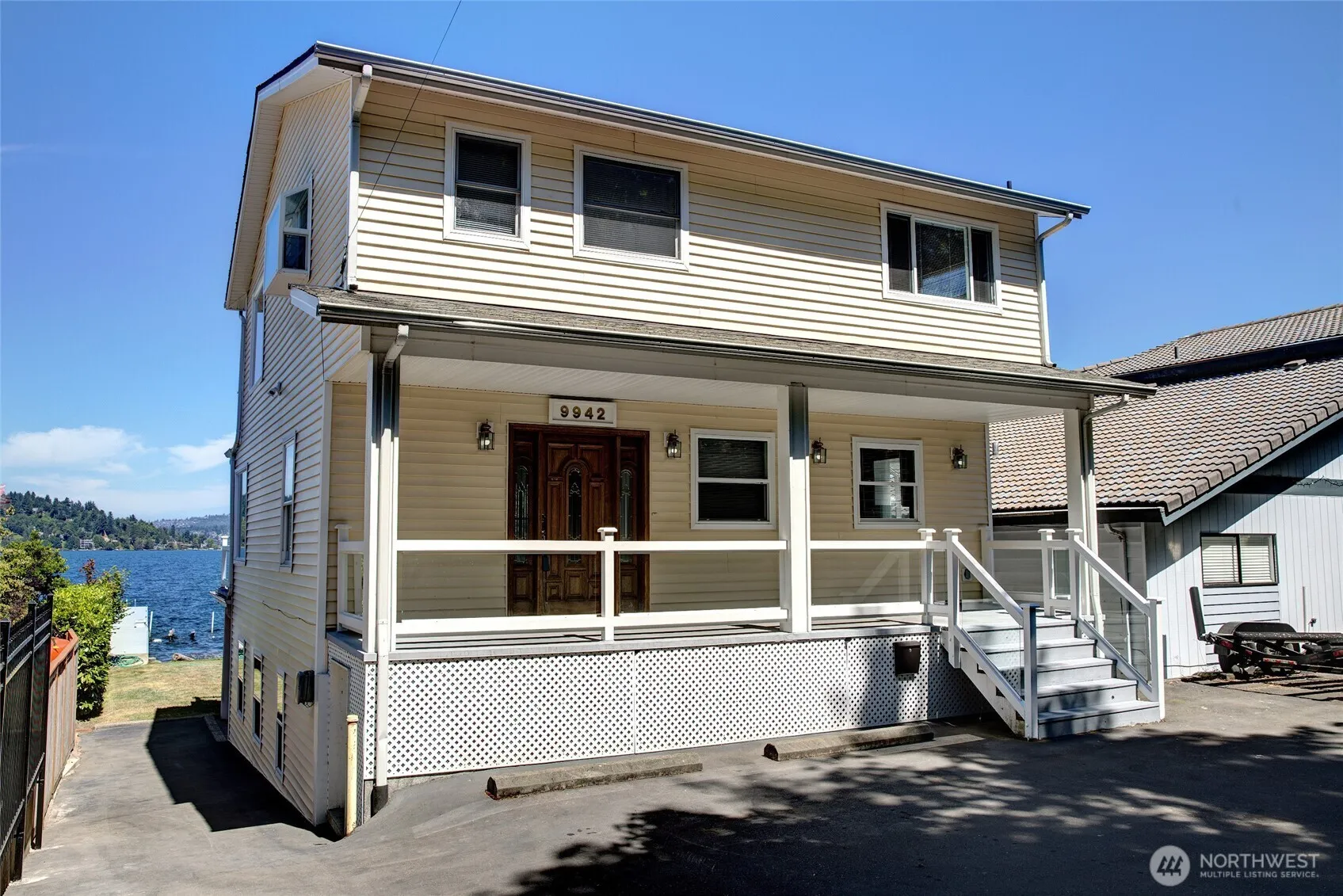 Property photo for 9942 Rainier Avenue S, Seattle photo 3