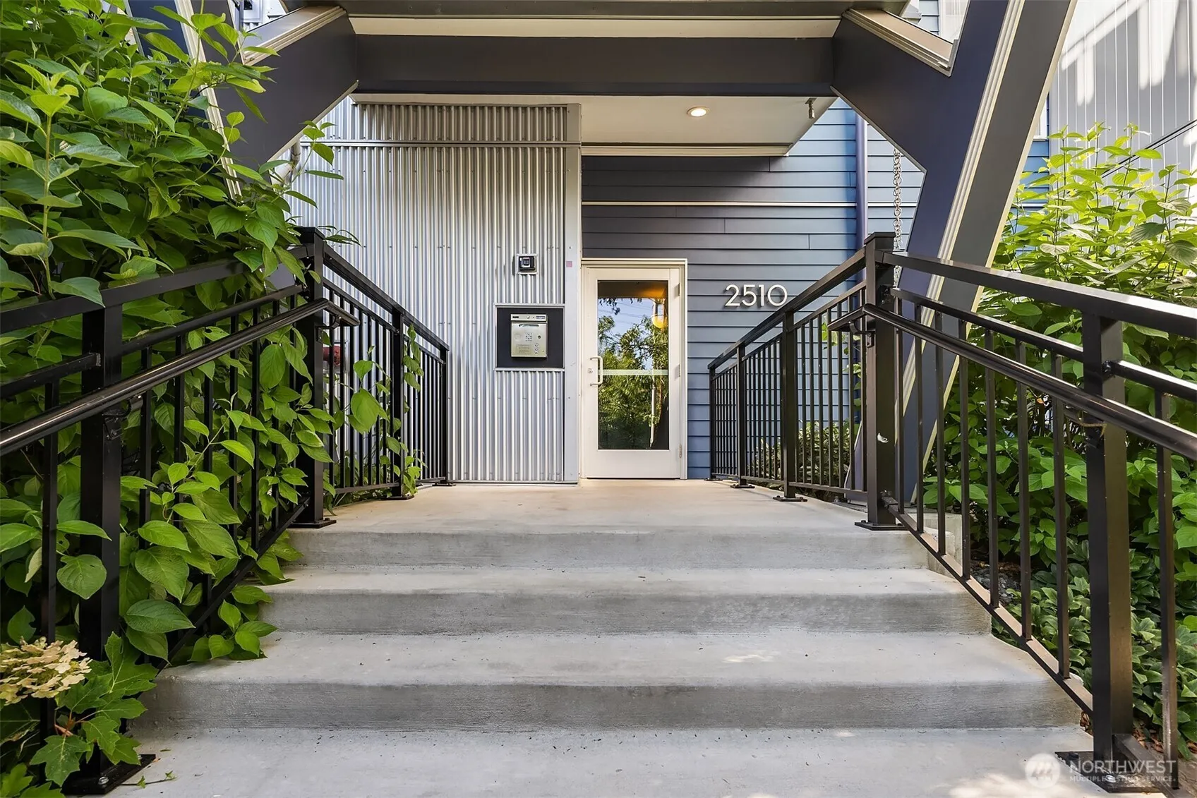 Property photo for 2510 W Bertona #434, Seattle photo 4