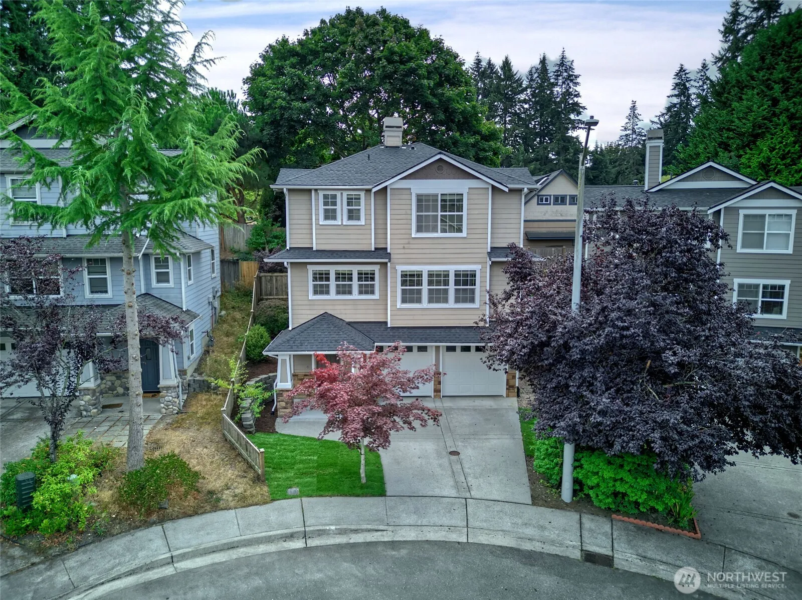 Property photo for 405 46th Street Se, Everett