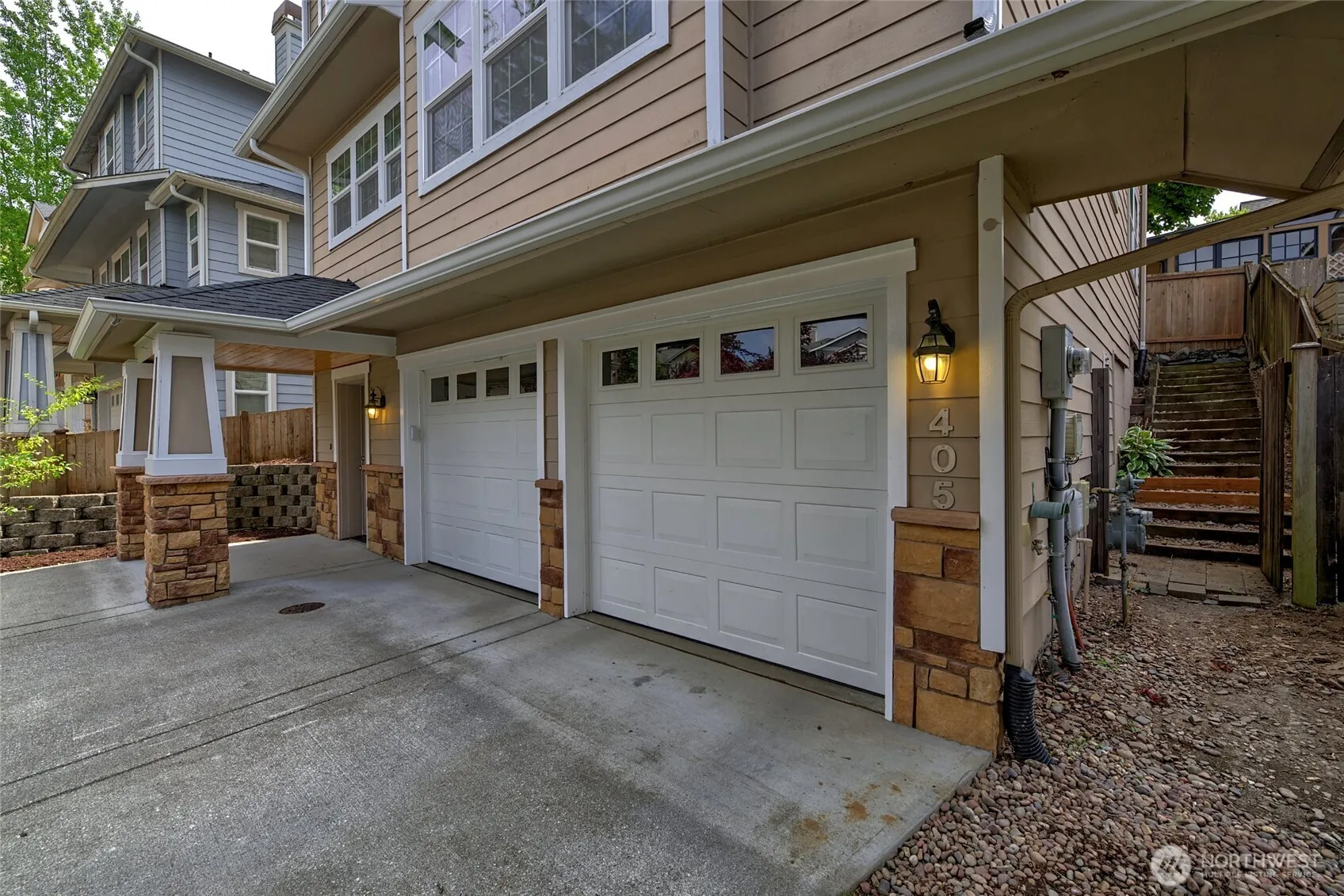 Property photo for 405 46th Street Se, Everett photo 3