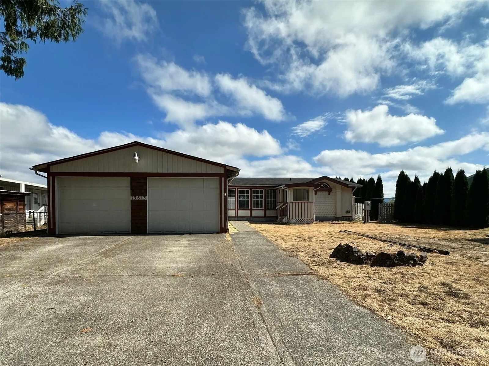 Property photo for 13613 Cedar Cir E, Bonney Lake
