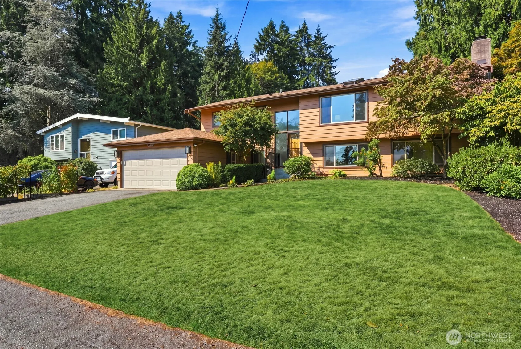 Property photo for 22118 78th Place W, Edmonds photo 2