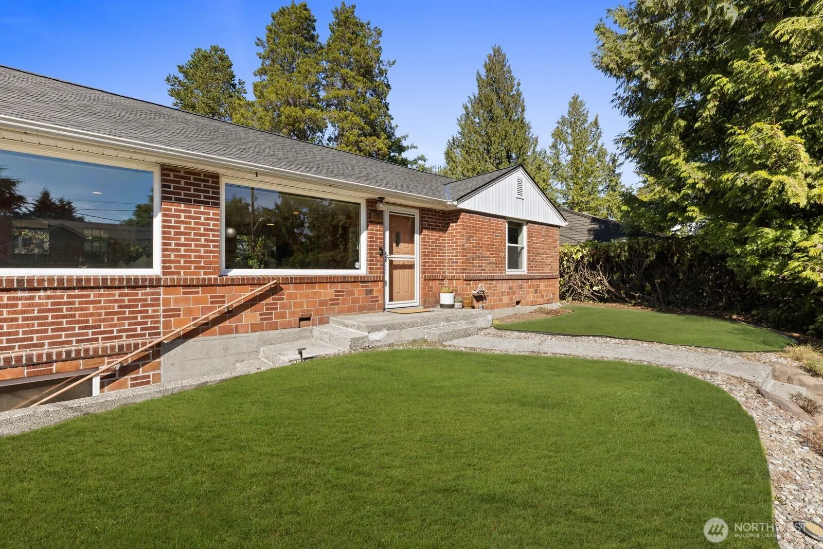 Property photo for 3516 Sw 107th St., Seattle photo 2