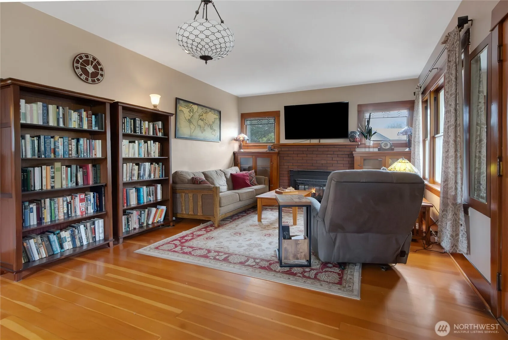 Property photo for 508 5th Street Ne, Puyallup photo 5