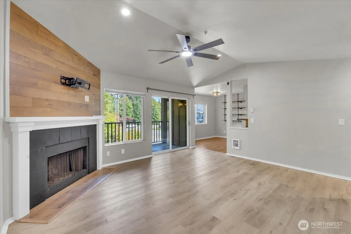 Property photo for 18930 Bothell Everett Highway #a305, Bothell photo 3
