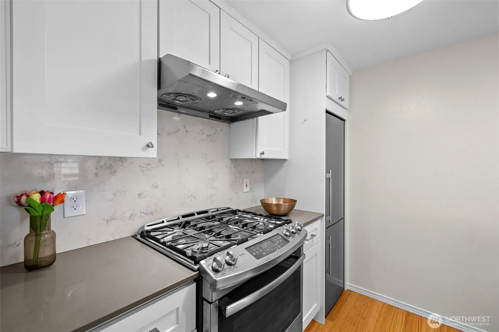 Property photo for 520 2nd Avenue W #201, Seattle photo 5