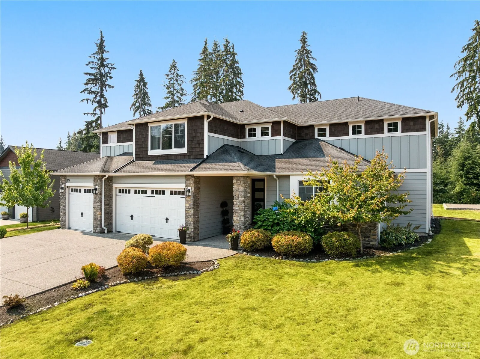 Property photo for 11714 137th Drive Ne, Lake Stevens photo 4