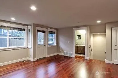 Property photo for 1410 N 55th Street, Seattle photo 5