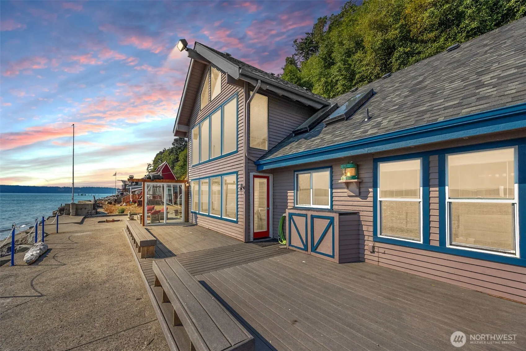 Property photo for 14 S Beach Drive #h, Everett