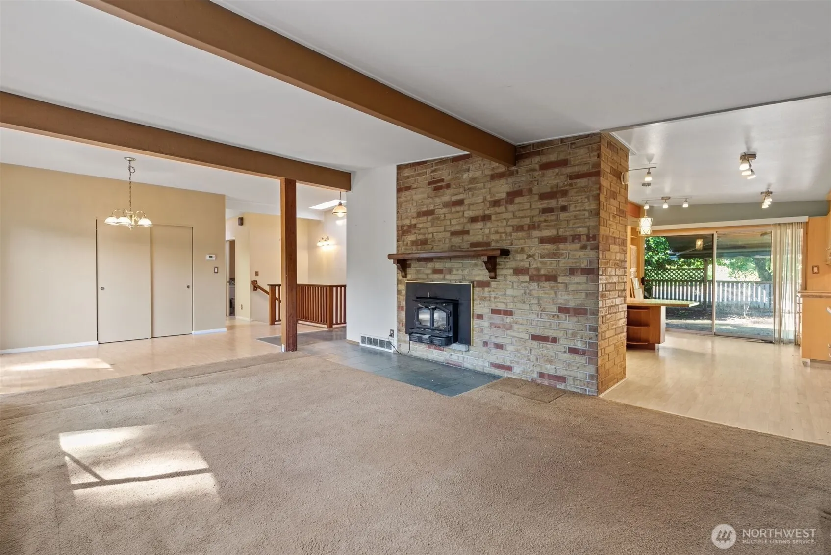 Property photo for 16639 Se 8th Street, Bellevue photo 5