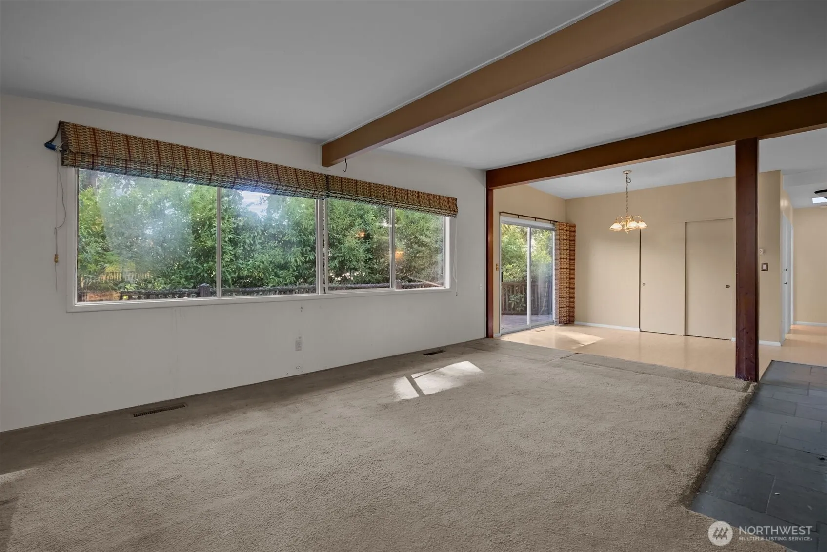 Property photo for 16639 Se 8th Street, Bellevue photo 4