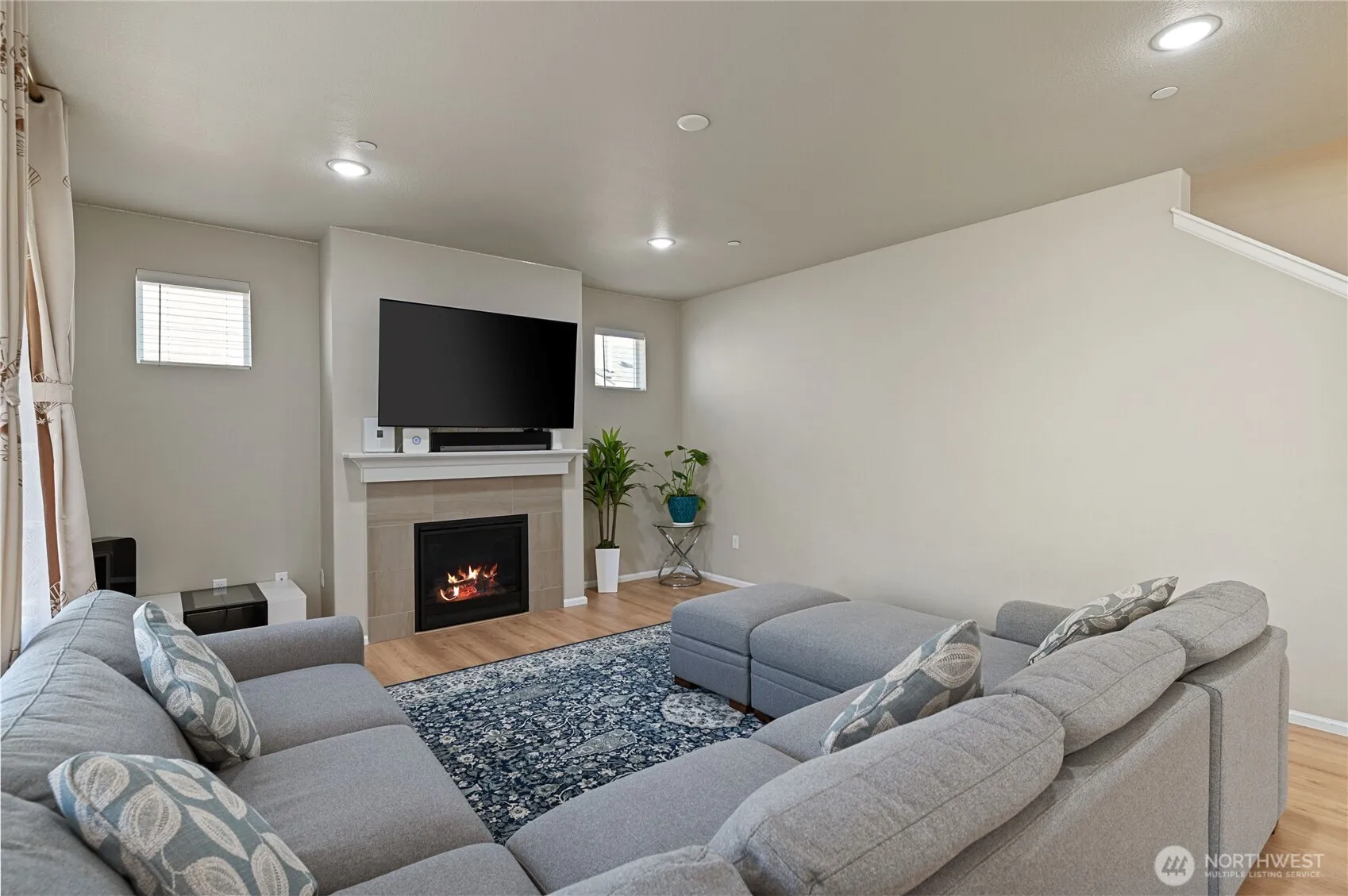 Property photo for 1175 Panoramic Loop, Bremerton photo 4