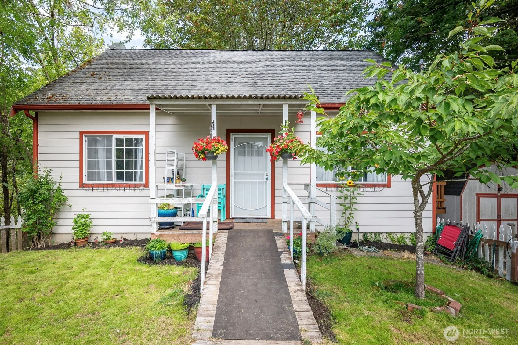 Property photo for 817 Kendall Street, Port Orchard