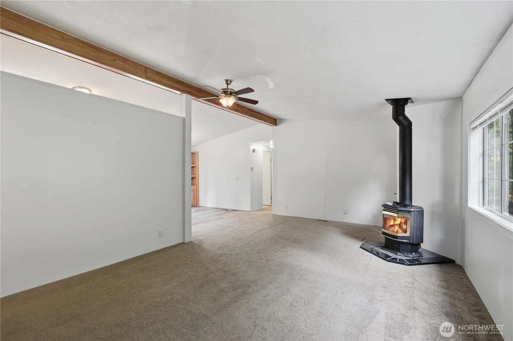 Property photo for 27412 Ne 45th Street, Redmond photo 4