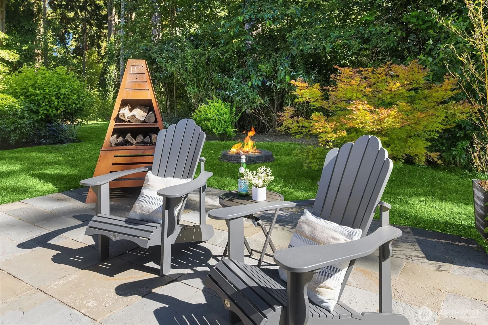 Property photo for 13874 Lavigne Court Ne, Bainbridge Island photo 2