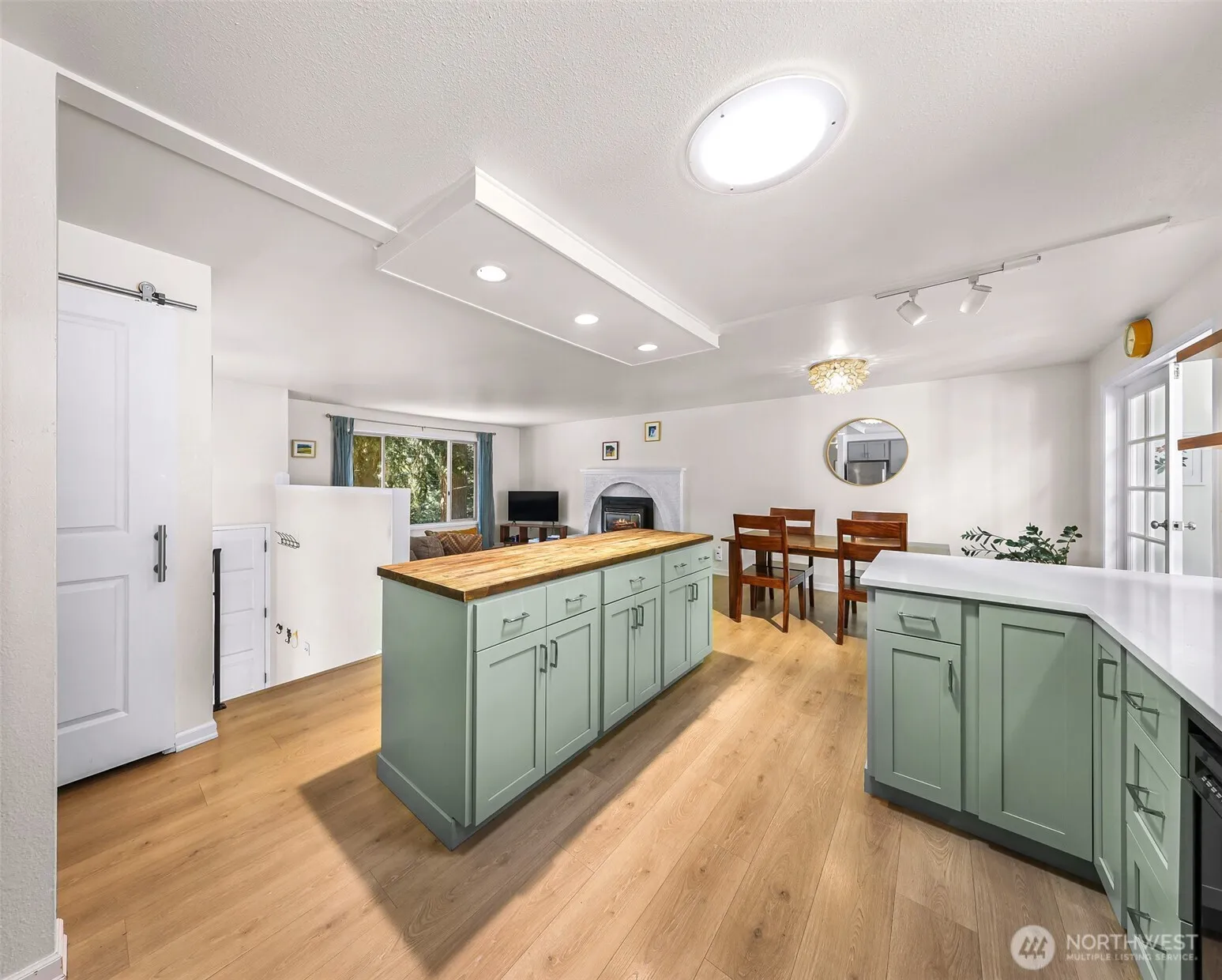 Property photo for 24131 104th Avenue W, Edmonds photo 5