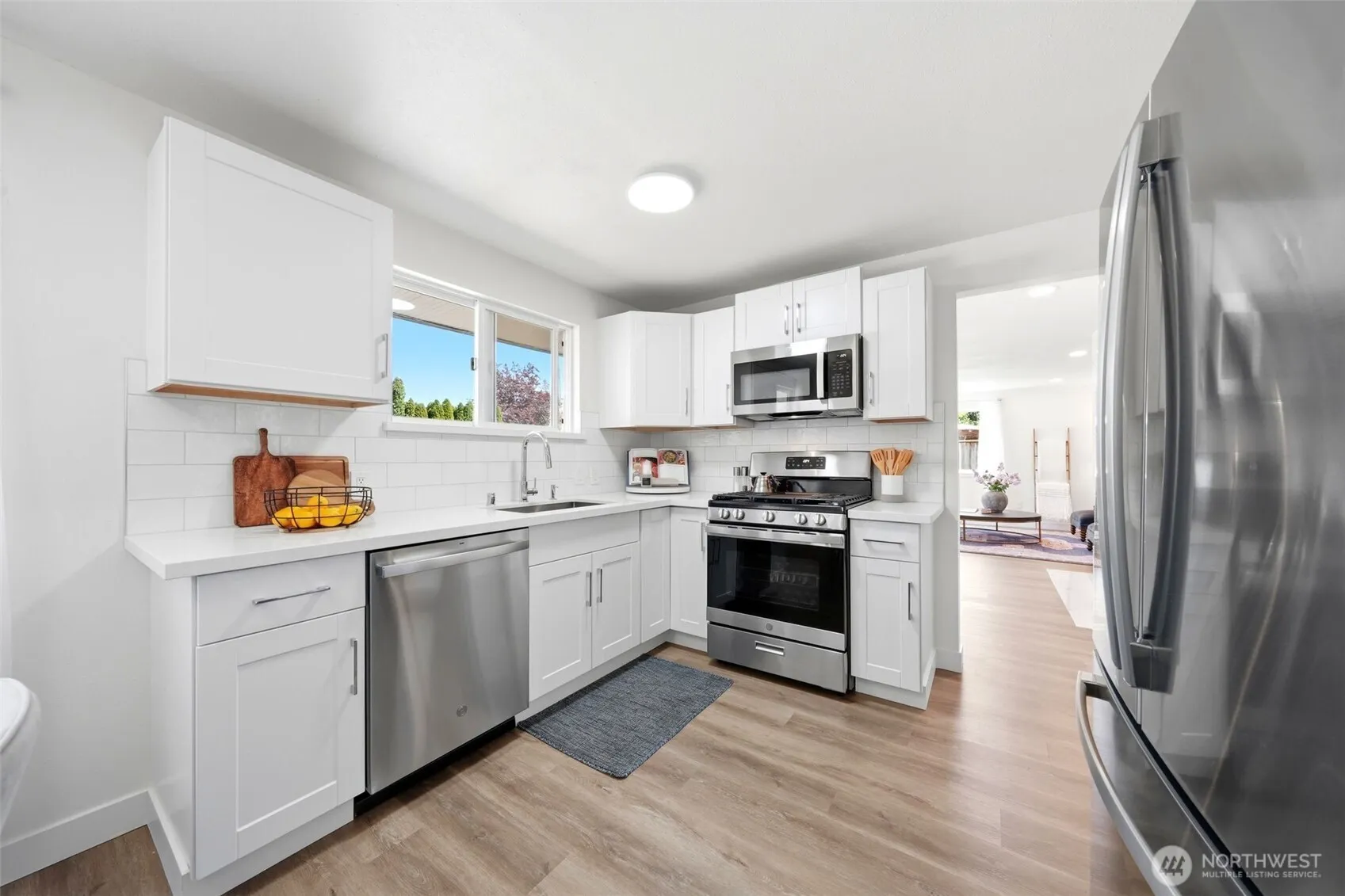 Property photo for 1615 N 165th Place, Shoreline photo 3