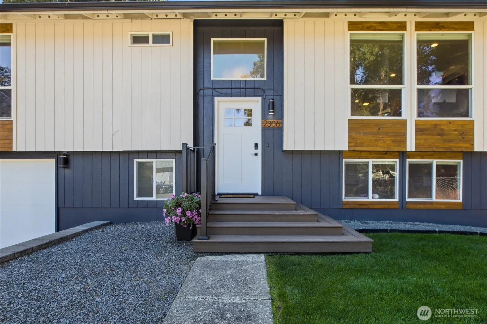 Property photo for 2306 155th Street Ct E, Tacoma photo 2