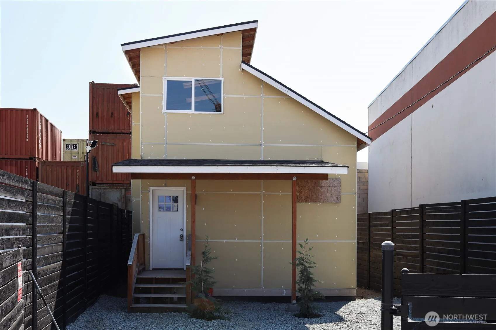Property photo for 719 S Riverside Drive, Seattle photo 2