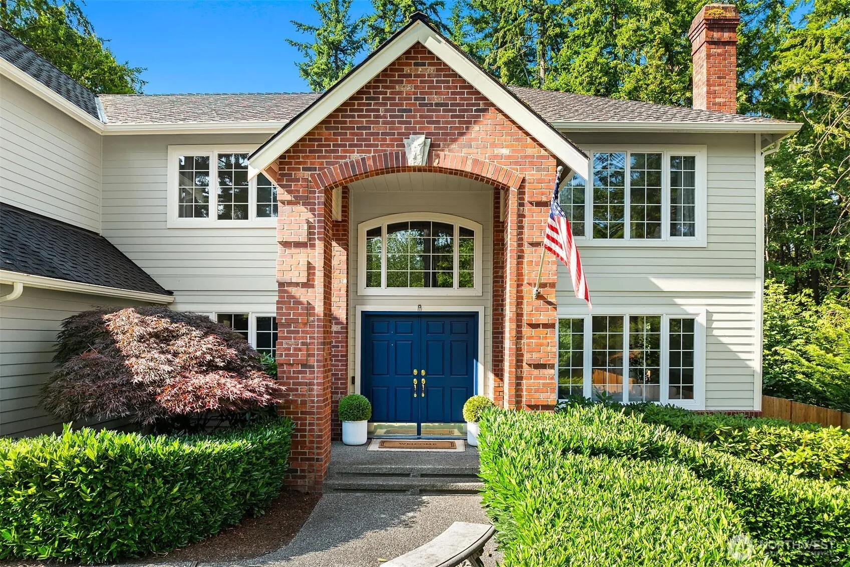 Property photo for 21728 Ne 81st Street, Redmond photo 2