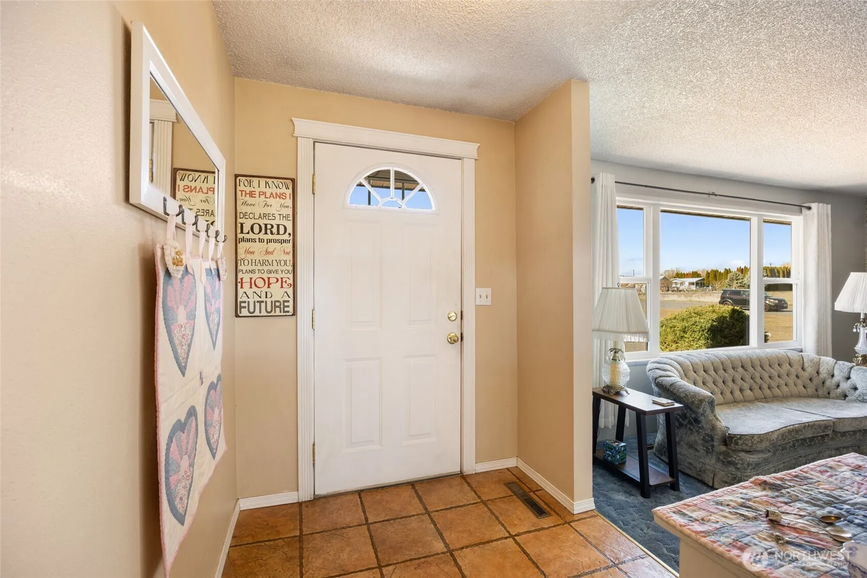 Property photo for 6919 D.5 Road Ne, Moses Lake photo 5