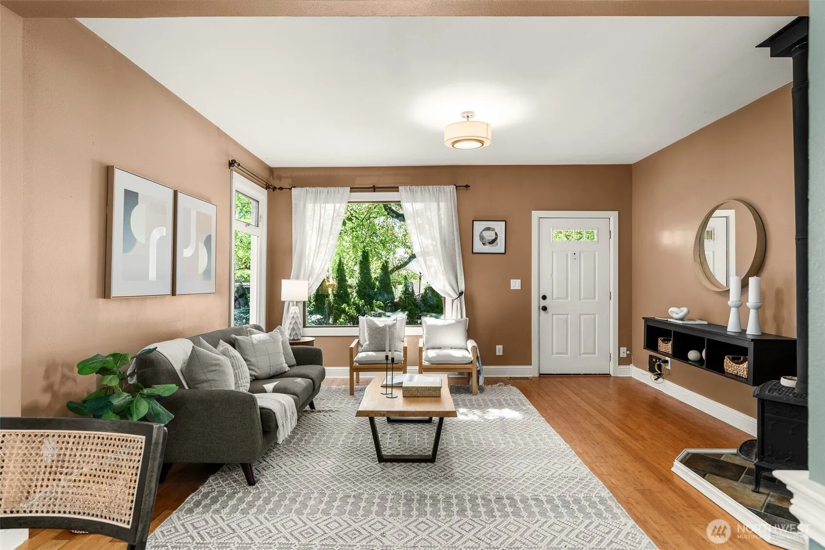Property photo for 6516 41st Avenue Sw, Seattle photo 5