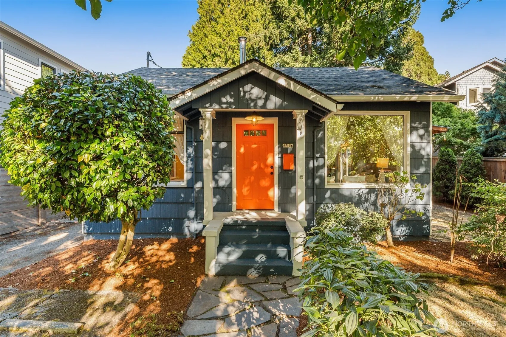 Property photo for 6516 41st Avenue Sw, Seattle