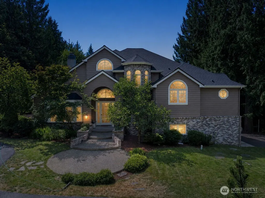 Property photo for 26020 Se Old Black Nugget Road, Issaquah