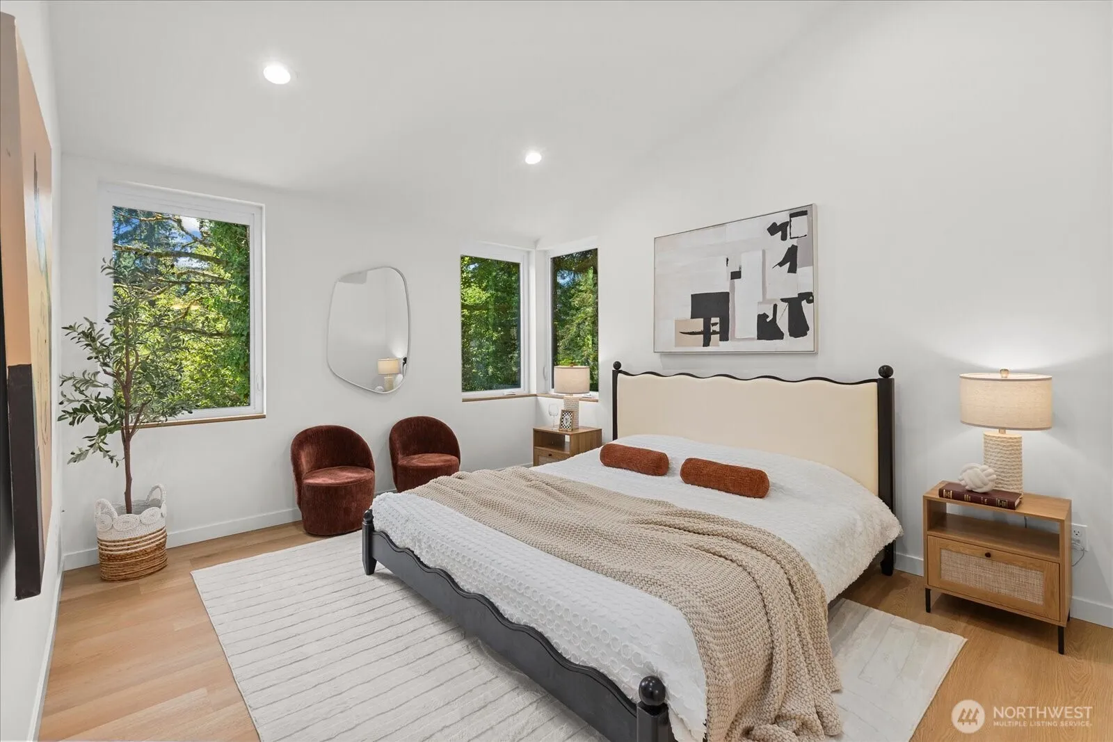 Property photo for 11349 23rd Avenue Ne, Seattle photo 3