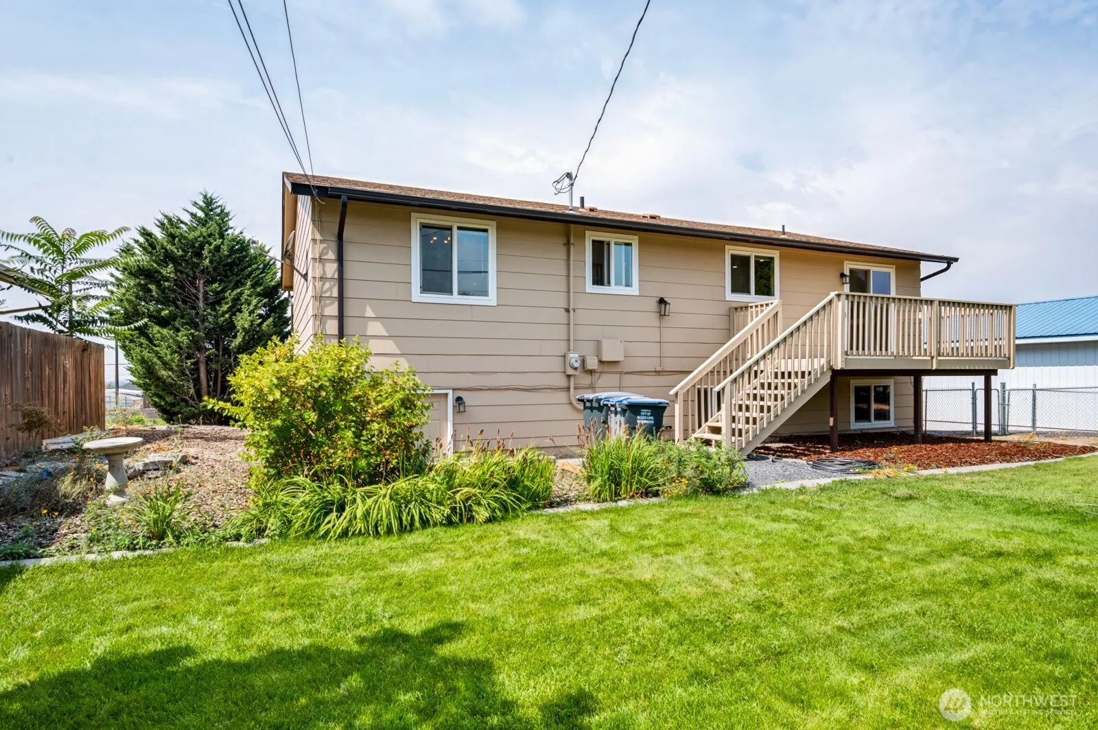Property photo for 1213 S Skyline Drive, Moses Lake photo 3