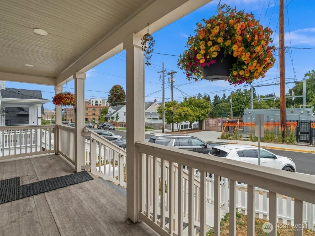 Property photo for 815 N 2nd Street #a, Tacoma photo 3