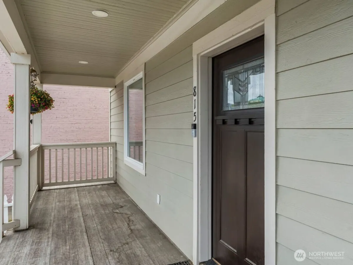 Property photo for 815 N 2nd Street #a, Tacoma photo 2