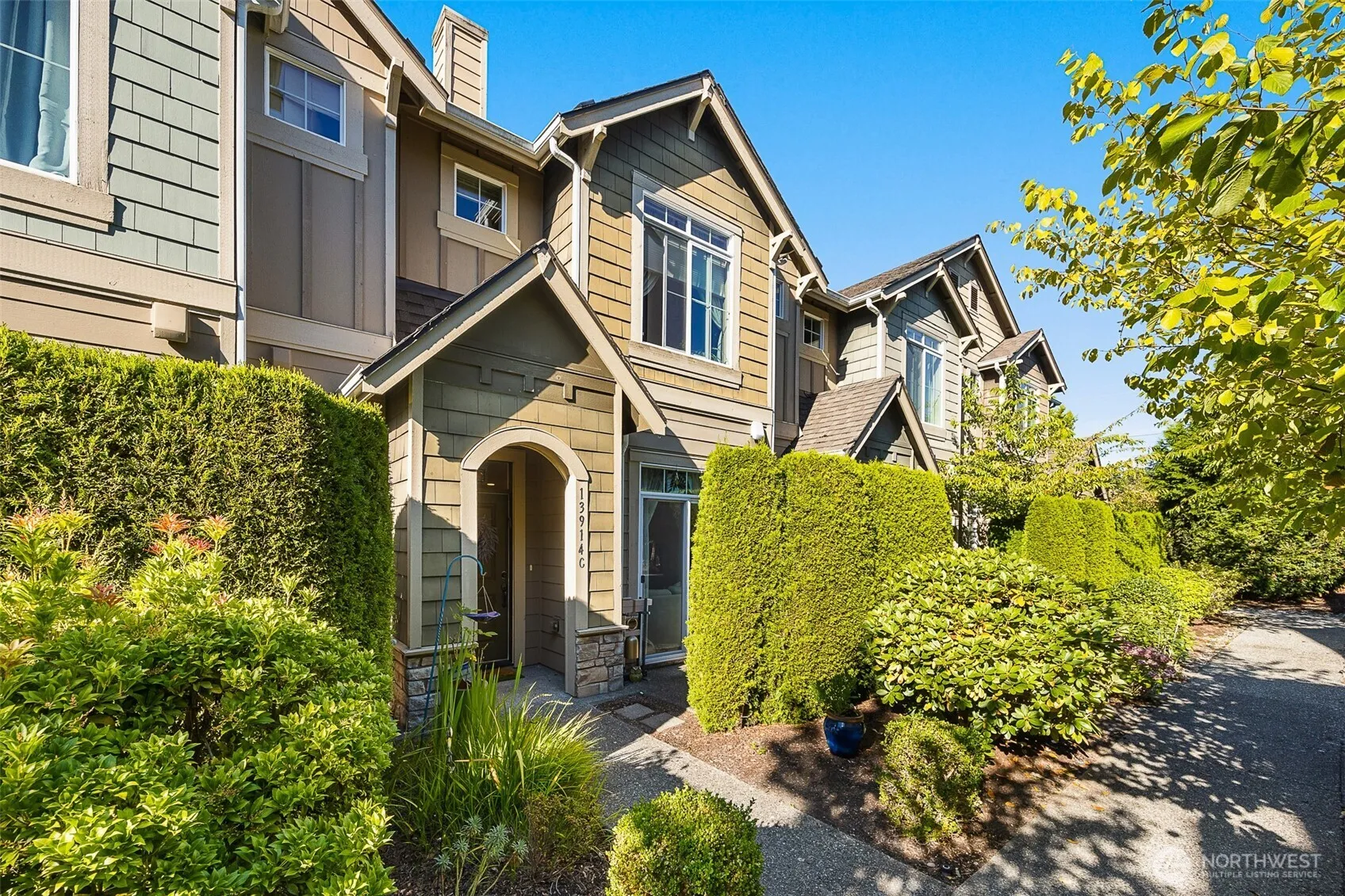 Property photo for 13914 North Pointe Circle #c, Mill Creek