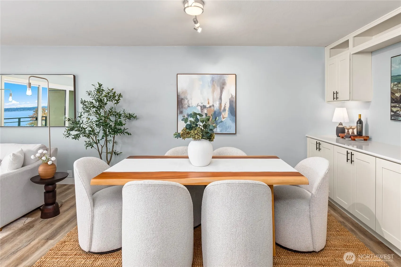 Property photo for 6401 Lake Washington Boulevard Ne #307, Kirkland photo 5