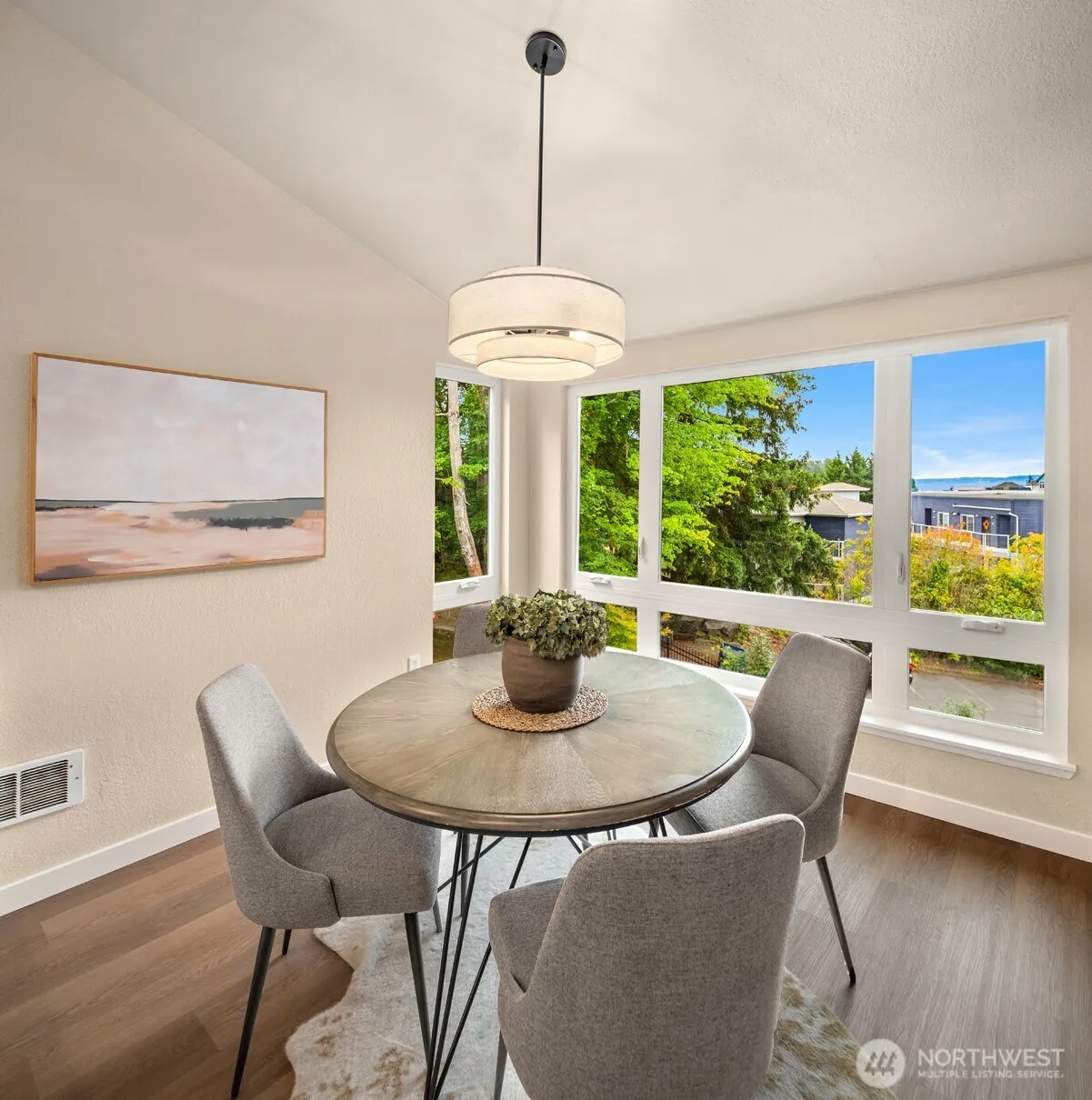 Property photo for 12014 98th Avenue Ne #302, Kirkland photo 5