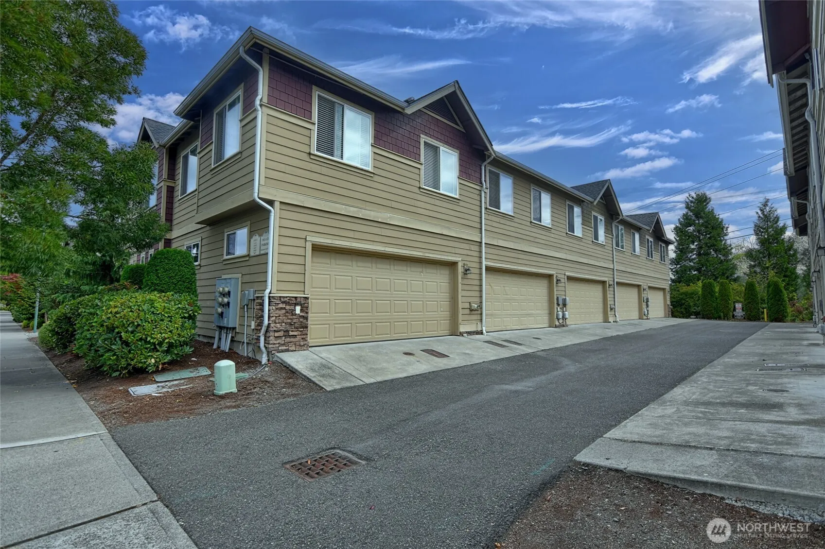 Property photo for 14023 34th Drive Se #b, Mill Creek photo 4