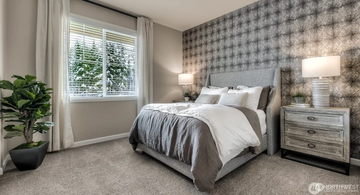 Property photo for 33241 Ctystal Avenue Se, Black Diamond photo 2