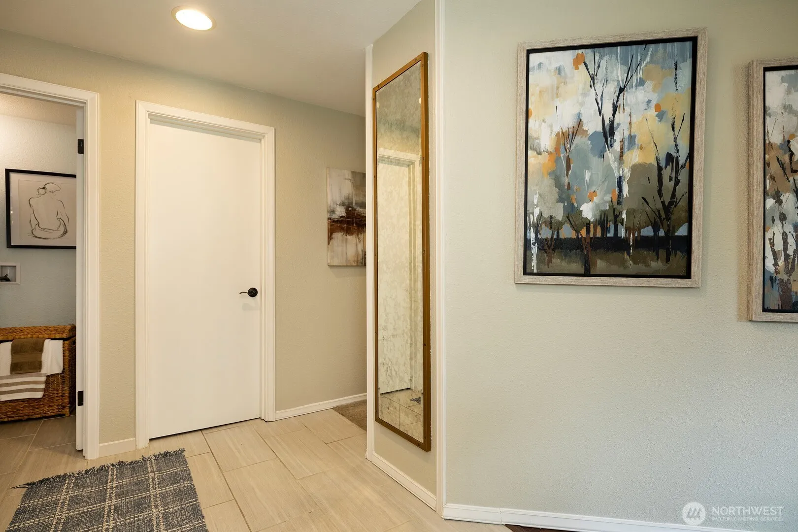 Property photo for 823 N 161st Place #302, Seattle photo 3