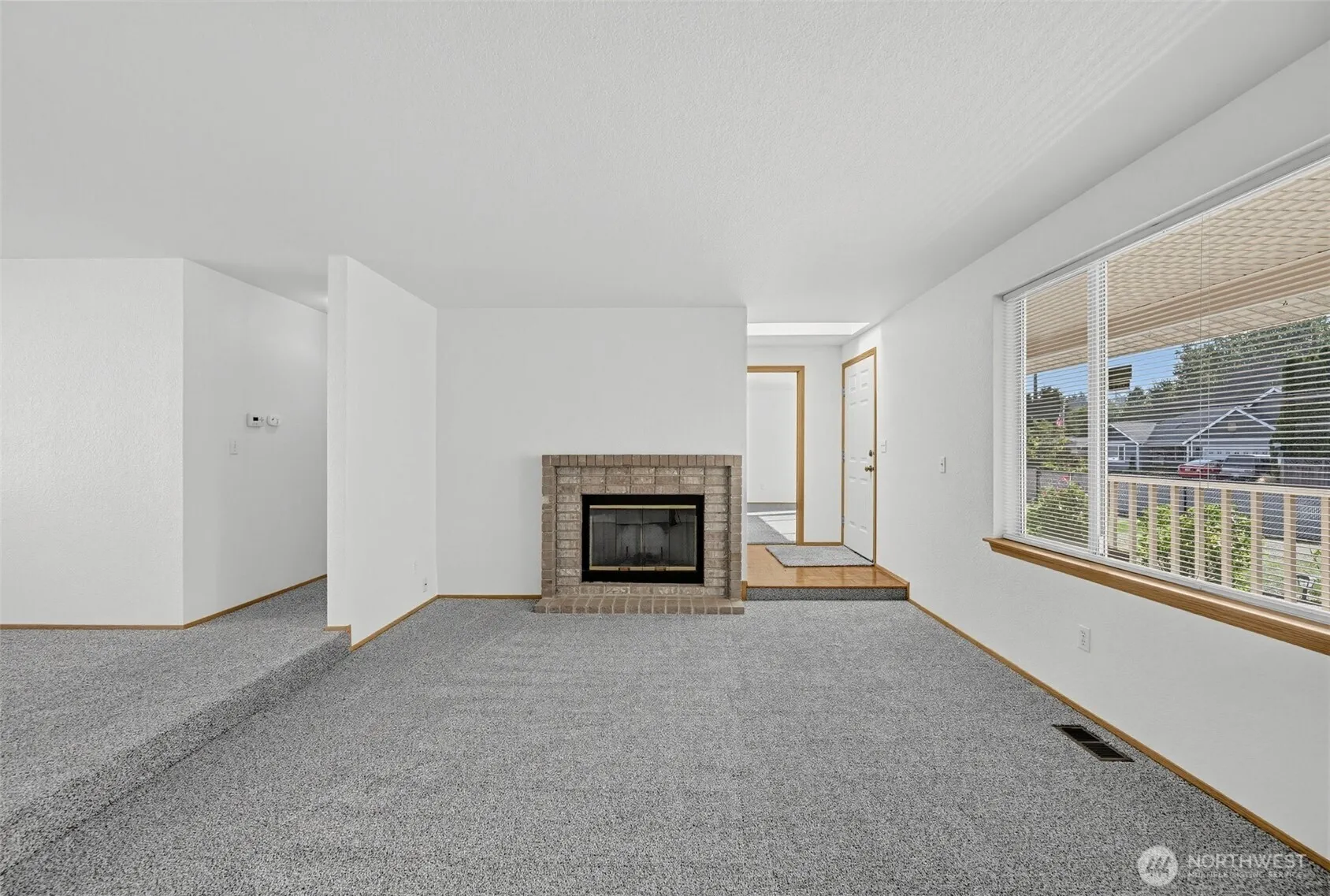 Property photo for 7603 46th Avenue E, Tacoma photo 4