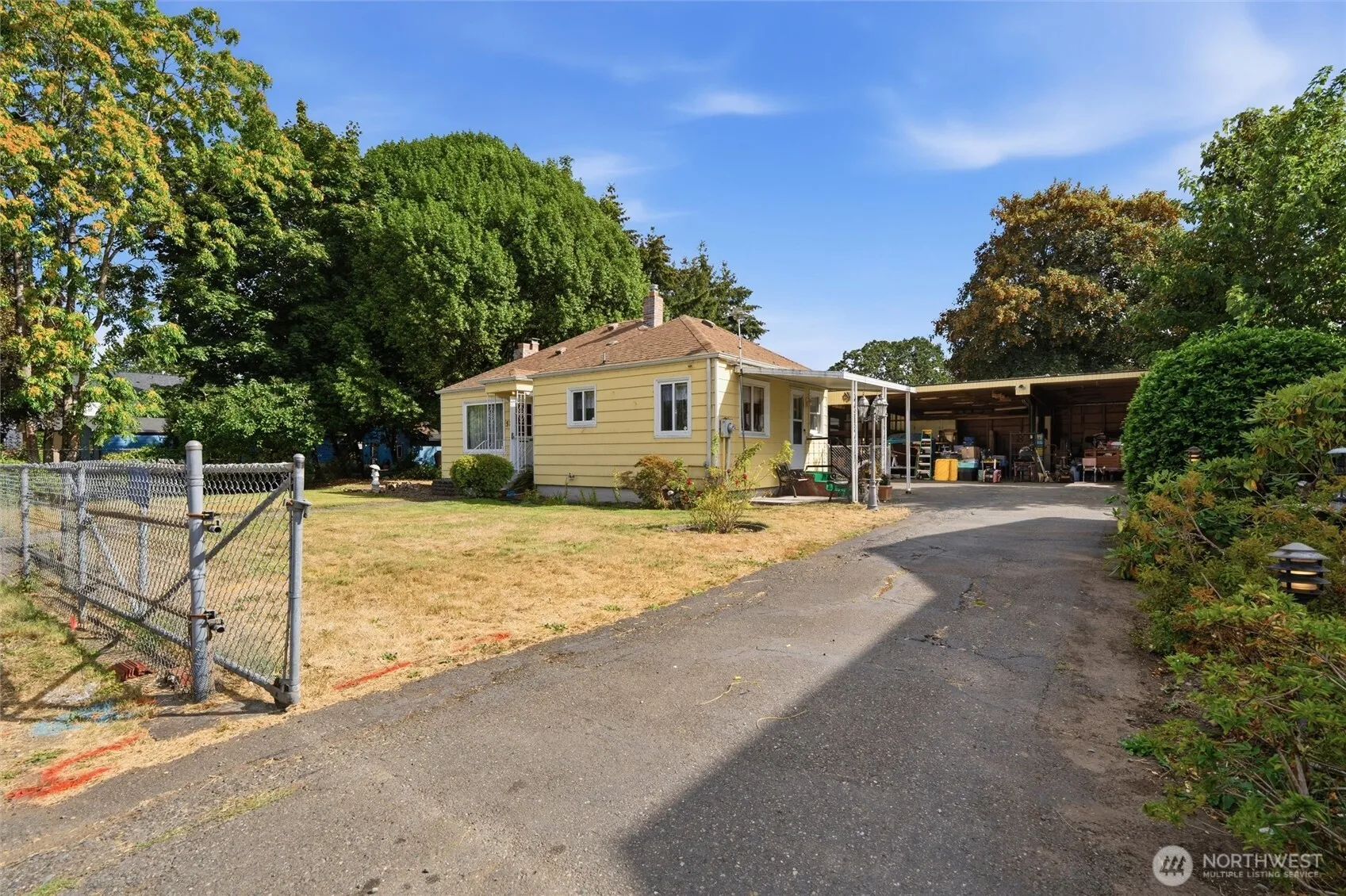 Property photo for 514 Violet Meadow Street S, Tacoma photo 2