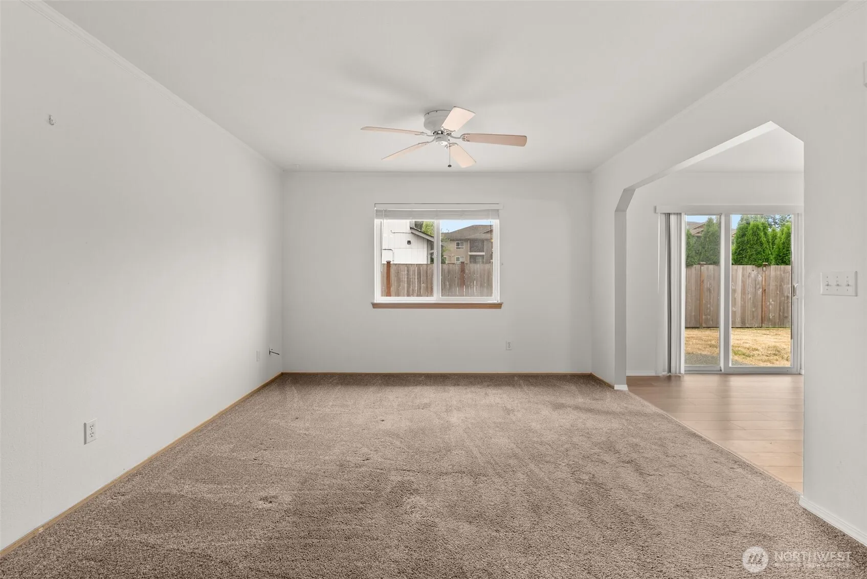 Property photo for 10006 140th Street Ct E, Puyallup photo 4