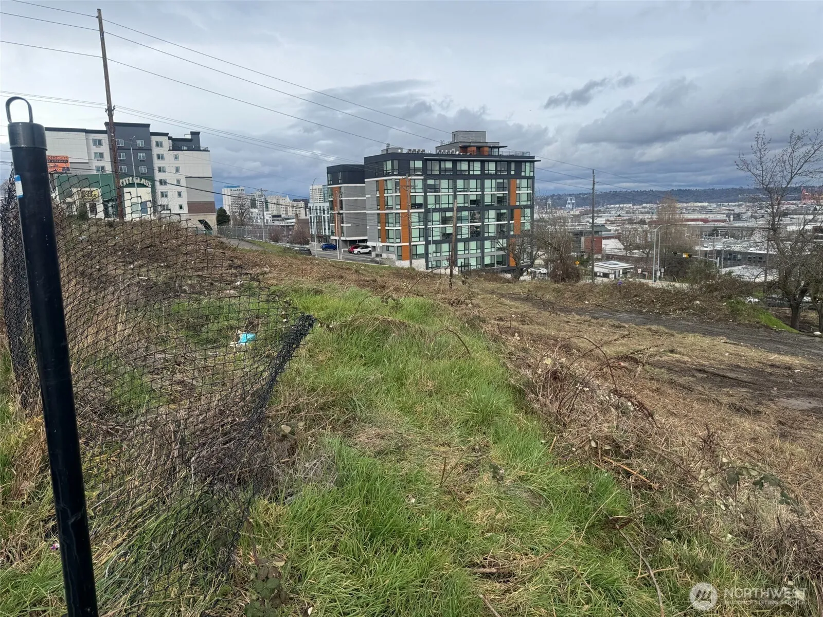 Property photo for 2123 Tacoma Avenue S, Tacoma photo 5