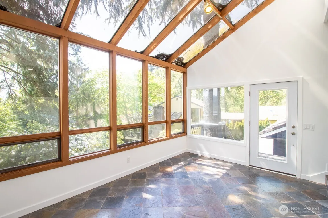 Property photo for 7255 E Mercer Way, Mercer Island photo 5
