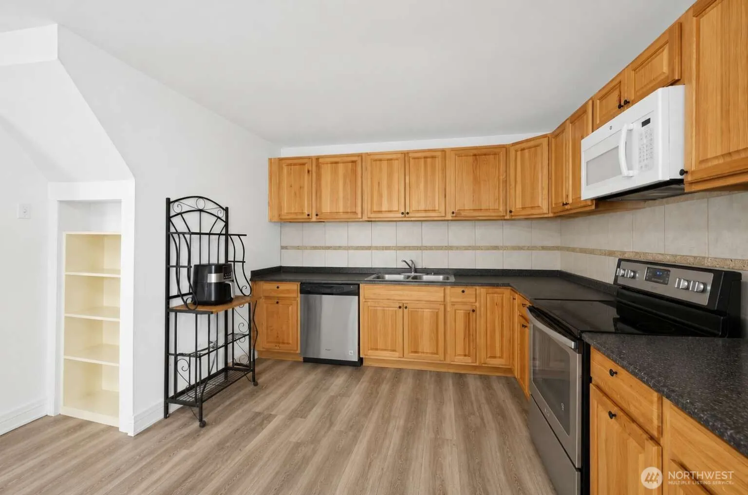 Property photo for 1025 Arnold Avenue, Hoquiam photo 5