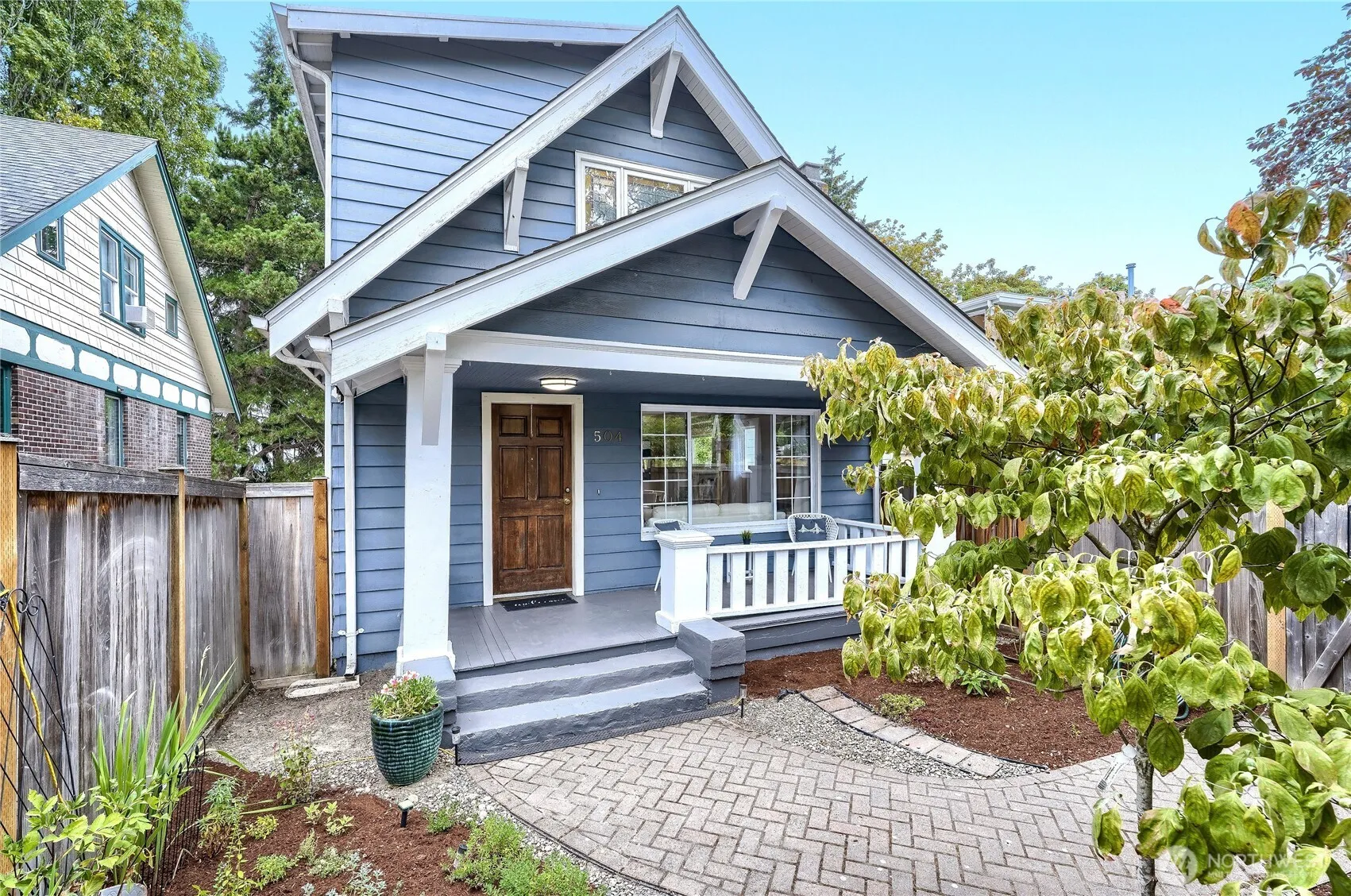 Property photo for 504 23rd Avenue E, Seattle