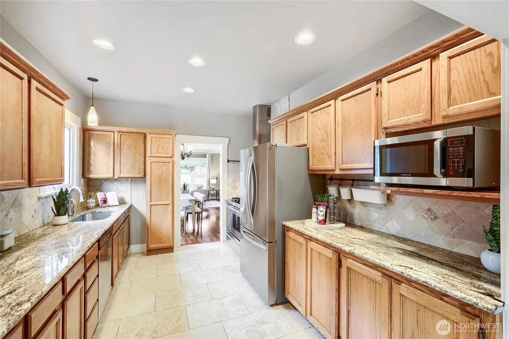 Property photo for 504 23rd Avenue E, Seattle photo 5