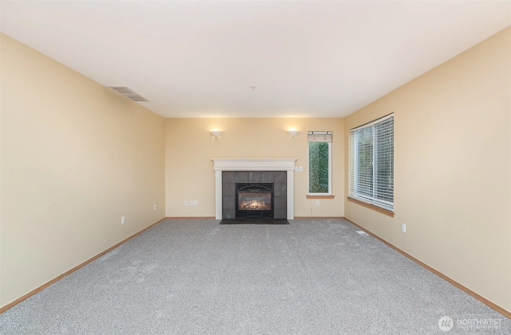 Property photo for 4311 Ne 9th Place, Renton photo 5